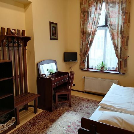 Globtroter Guest House كراكوفيا المظهر الخارجي الصورة