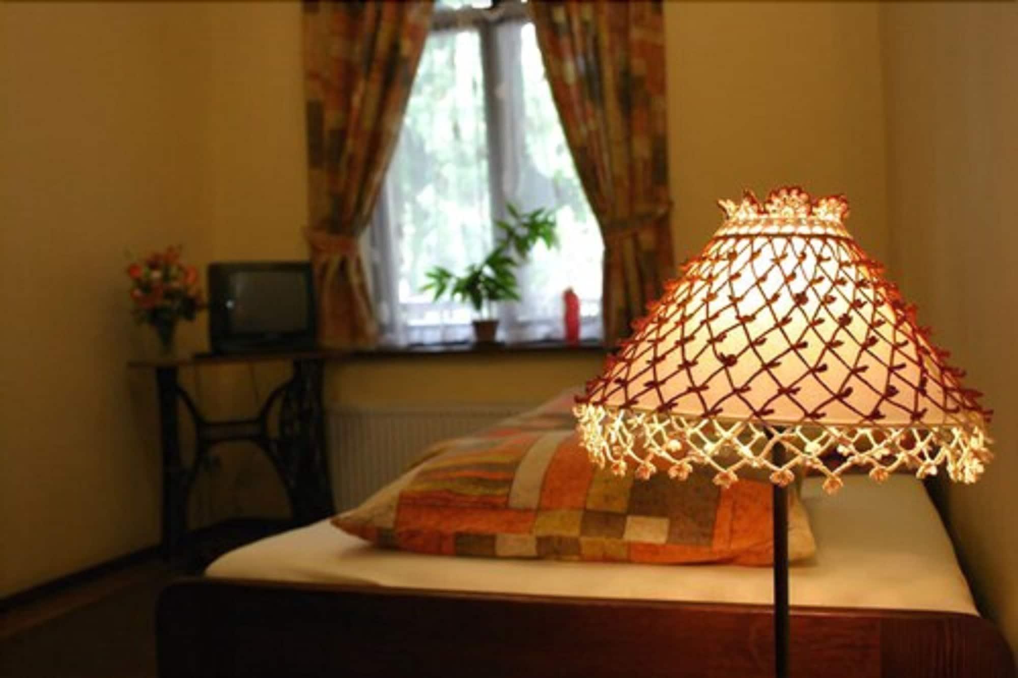 Globtroter Guest House كراكوفيا المظهر الخارجي الصورة