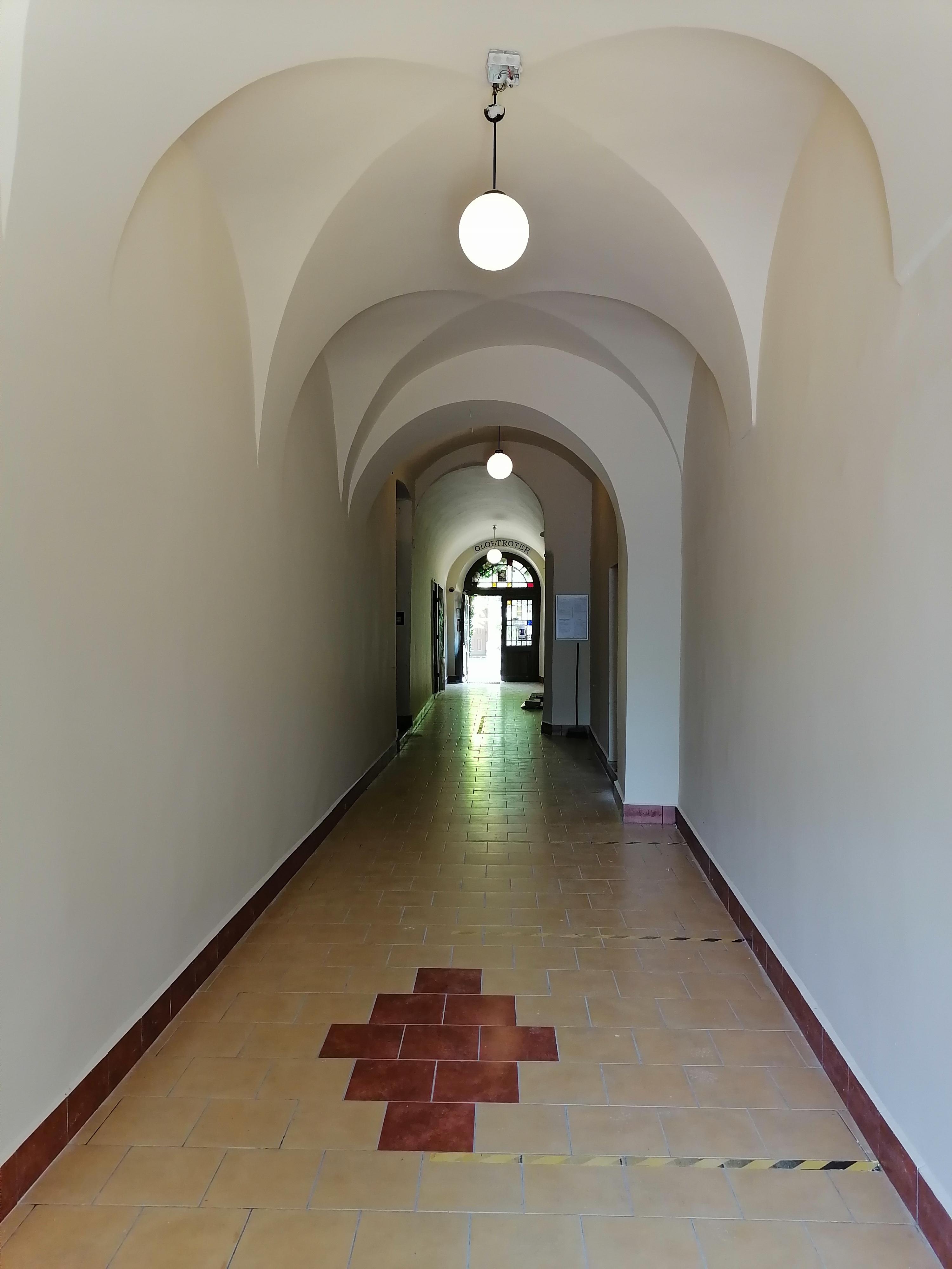 Globtroter Guest House كراكوفيا المظهر الخارجي الصورة