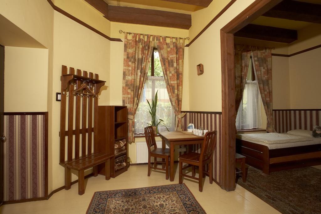 Globtroter Guest House كراكوفيا المظهر الخارجي الصورة